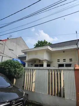 Rumah 1 lantai di Villa Nusa Indah V  Cluster atas bebas banjir