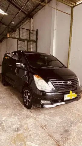 HYUNDAI H1 SANGAT TERAWAT ISTIMEWA