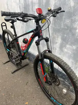 Sepeda Polygon Xtrada 5 (SIZE M)