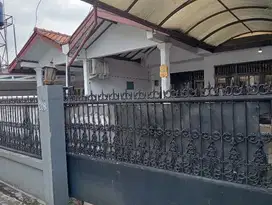 JUAL RUMAH HAJINAWI KEBAYORAN BARU JAKRTA SELATAN