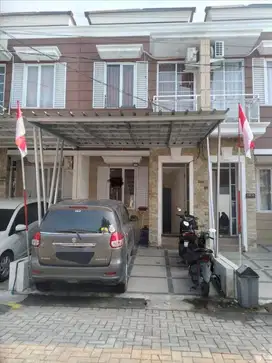 Rumah 2 Lantai Bagus Grand Duta Tangerang Banten