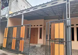 Rumah cash strategis bintara bekasi dekat tol stasiun Jakarta Timur