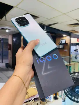 iqoo z9 5g 12/256 secen like new gransi panjang