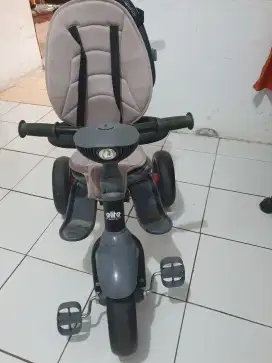 Sepeda Balita Kondisi Bagus