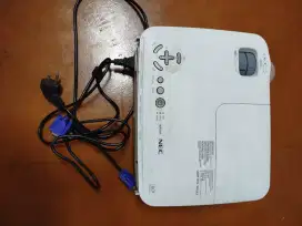 Proyektor nec np110 siap nobar