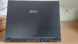 MSI Modern 14 H D13MG