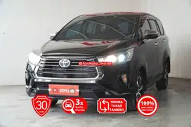 Toyota Innova 2.4 Venturer AT diesel solar Matic 2022 hitam Inova