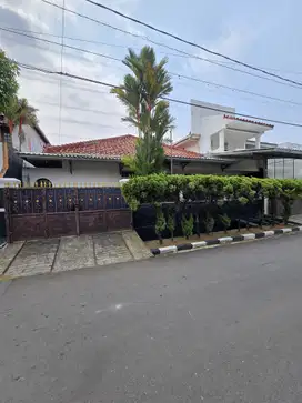 TURUN HARGA, Dijual CEPAT Rumah Second Layak Huni Di Pondok Bambu Duri