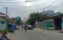 Rumah di Jl Raya Angkur Kp Ambon Jaktim Cocok untuk Kos kantor Resto