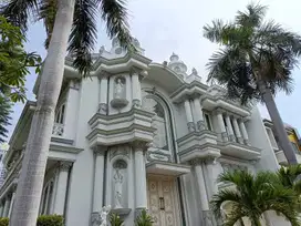 SEWA RUMAH SULTAN CLASSICAL MEWAH 2 LANTAI
