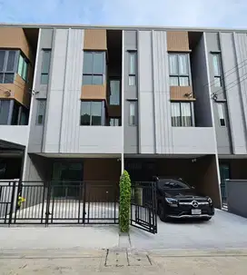 Rumah kost 15kamar 3Lt keputih tegal dekat hang tuah its