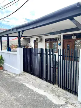 Dijual rumah second dalam perumahan depsos