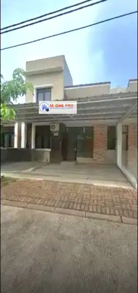Di Jual Harga Dibawah Pasaran Rumah 1.5 lantai Siap Huni