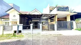 Disewakan rumah  1 lantai di Metland puri