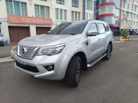 Nissan Terra VL AT 2019 km rendah asli tgn 1 mobil terawat siap pakai