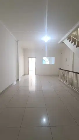 For Sale Ruko Crown Green Lake City