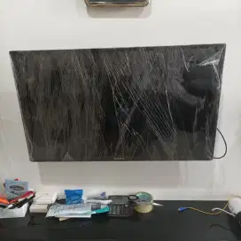 TV LED 32in Konka