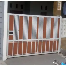 Pagar gerbang minimalis modern terbaru motif kayu bergaransi
