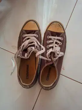 Sepatu Converse All Star ukuran 40-41