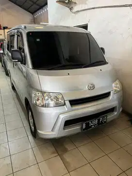 DQIHATSU MINIBUS GRQND MAX 1.5 AC PS 2017