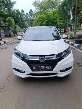 Hrv 1.8 Prestige 2017 Putih