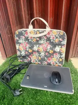 LAPTOP HP RAM 8 SSD 256 GB