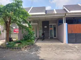 PERUM PURI SAFIRA REGENCY BLOK E5 NO 12A, MENGANTI GRESIK