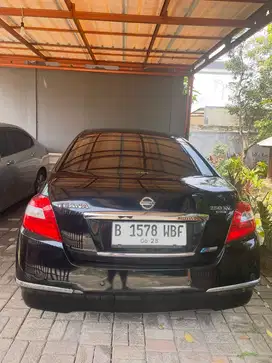 Nissan Teana 2011 Bensin