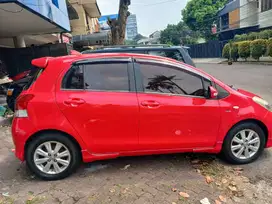 TOYOTA YARIS TIPE E M/T TH 2010