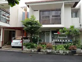 Jual Rumah Minimalis 2012, terawat full furnish