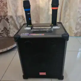 Speaker Karaoke Bluetooth GMC 899Q