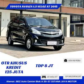 Km 62rb Toyota Avanza Veloz 1.5 AT 2015 Hitam