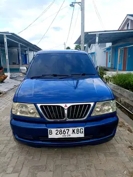 Mitsubishi Kuda 2002 Bensin