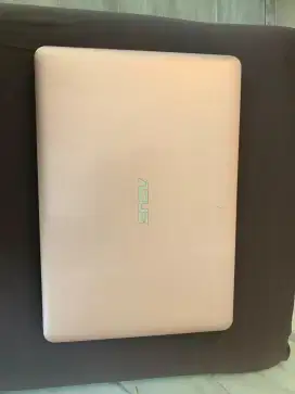Laptop asus mulus setara i3 gen 7 hdd 1tb ddr4