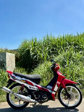 Yamaha F1ZR Thn 2001