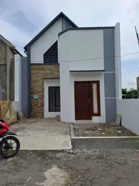 Di jual rumah di Sukoharjo kota