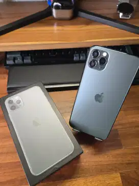 [BH 100%] iPhone 11 Pro Max 256GB Midnight Green kondisi seperti baru