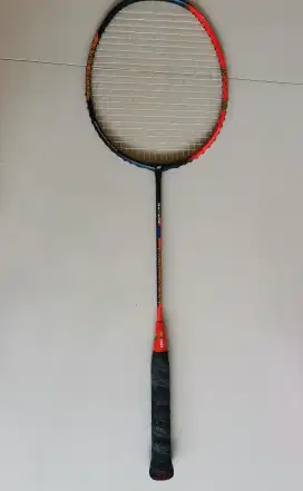 YONEX ASTROX FEEL