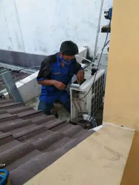 Jasa menerima panggilan service ke rumah