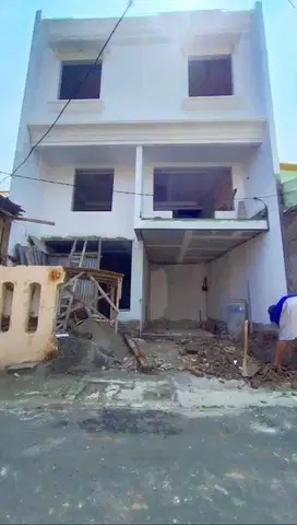 Jual rumah Poltangan pasar Minggu dekat Aeon stasiun Tanjung Barat
