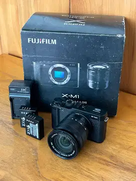 Fujifilm X-M1 Kit 16-50mm OIS
