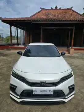 Civic RS at 2022 low km