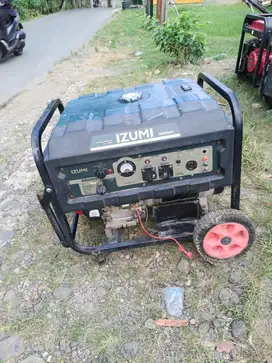 Jual Mesin Genset Merk Izumi 7500watt Kondisi Mulus Siap Kerja