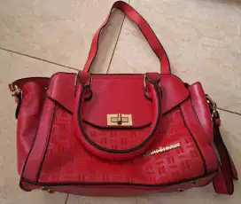 Dijual tas perempuan masih baru beli lapar mata