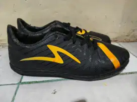 Sepatu futsal Specs Accelerator Original