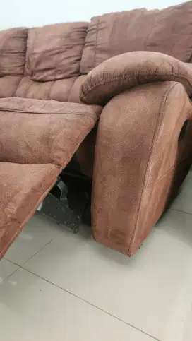 Dijual Cheers Maclaine Sofa 3 Seater Informa