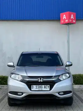 Honda HRV Abu Muda Metalik