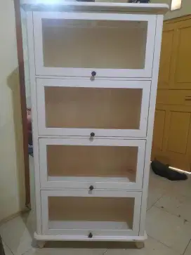 Di jual Lemari Tas