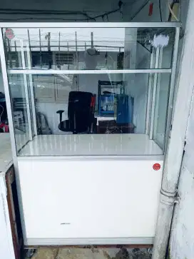 ETALASE KACA/ETALASE MAKAN/ETALASE DAGANG