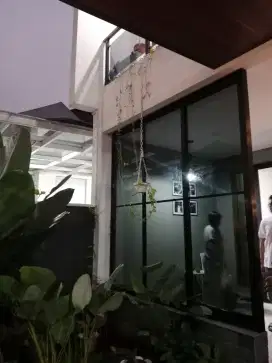 Kusen aluminium partisi aluminium pintu aluminium kaca